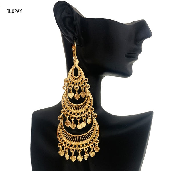 Vintage Chandelier Earrings Set in Gold